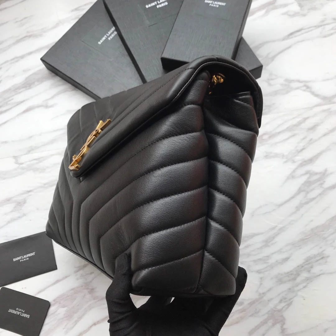 Medium Loulou Matelassé Leather Shoulder Bag
Saint Laurent