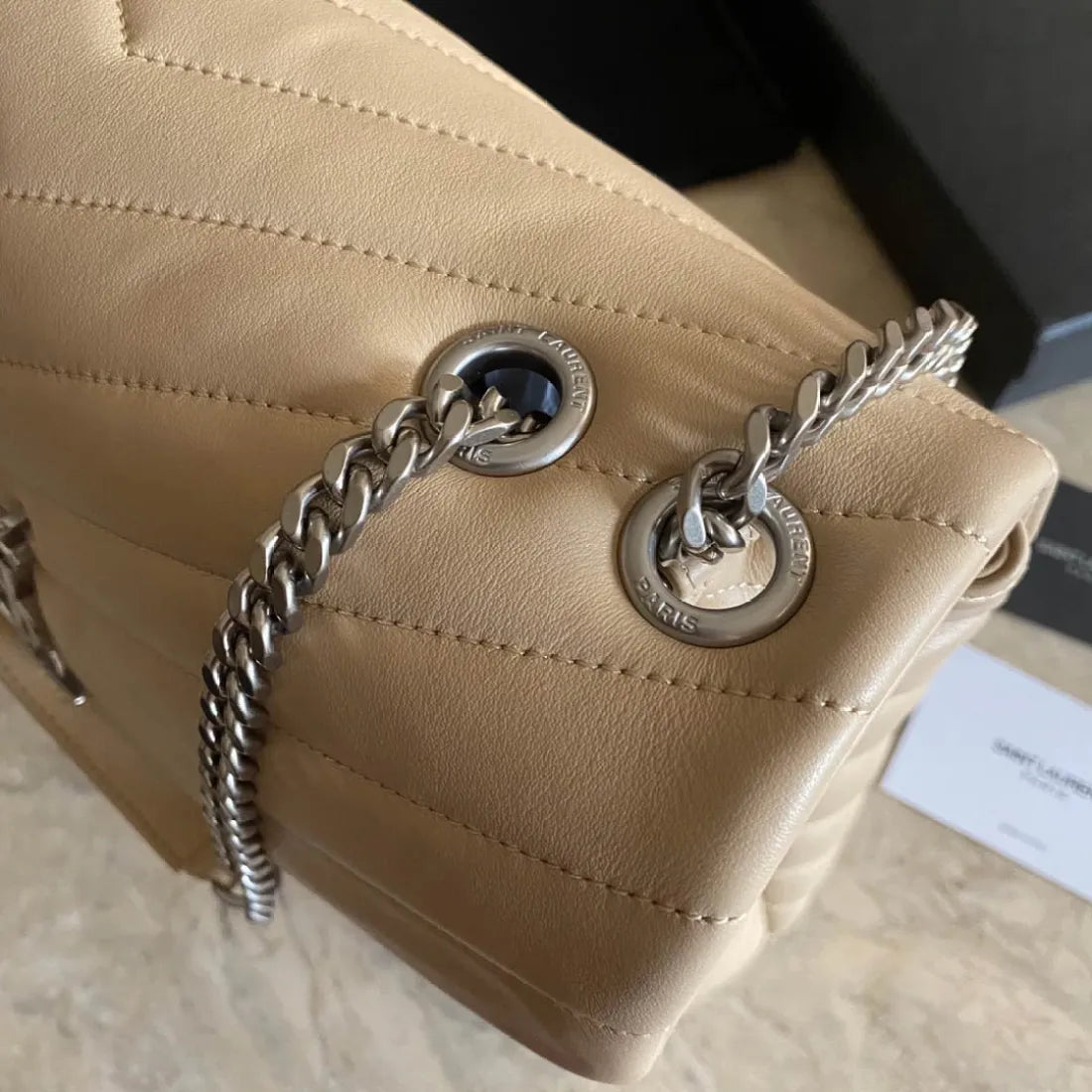 Medium Loulou Matelassé Leather Shoulder Bag
Saint Laurent