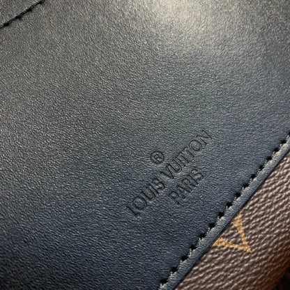 Louis Vuitton Monogram Canvas Shoulder Bag