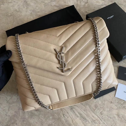 Medium Loulou Matelassé Leather Shoulder Bag
Saint Laurent
